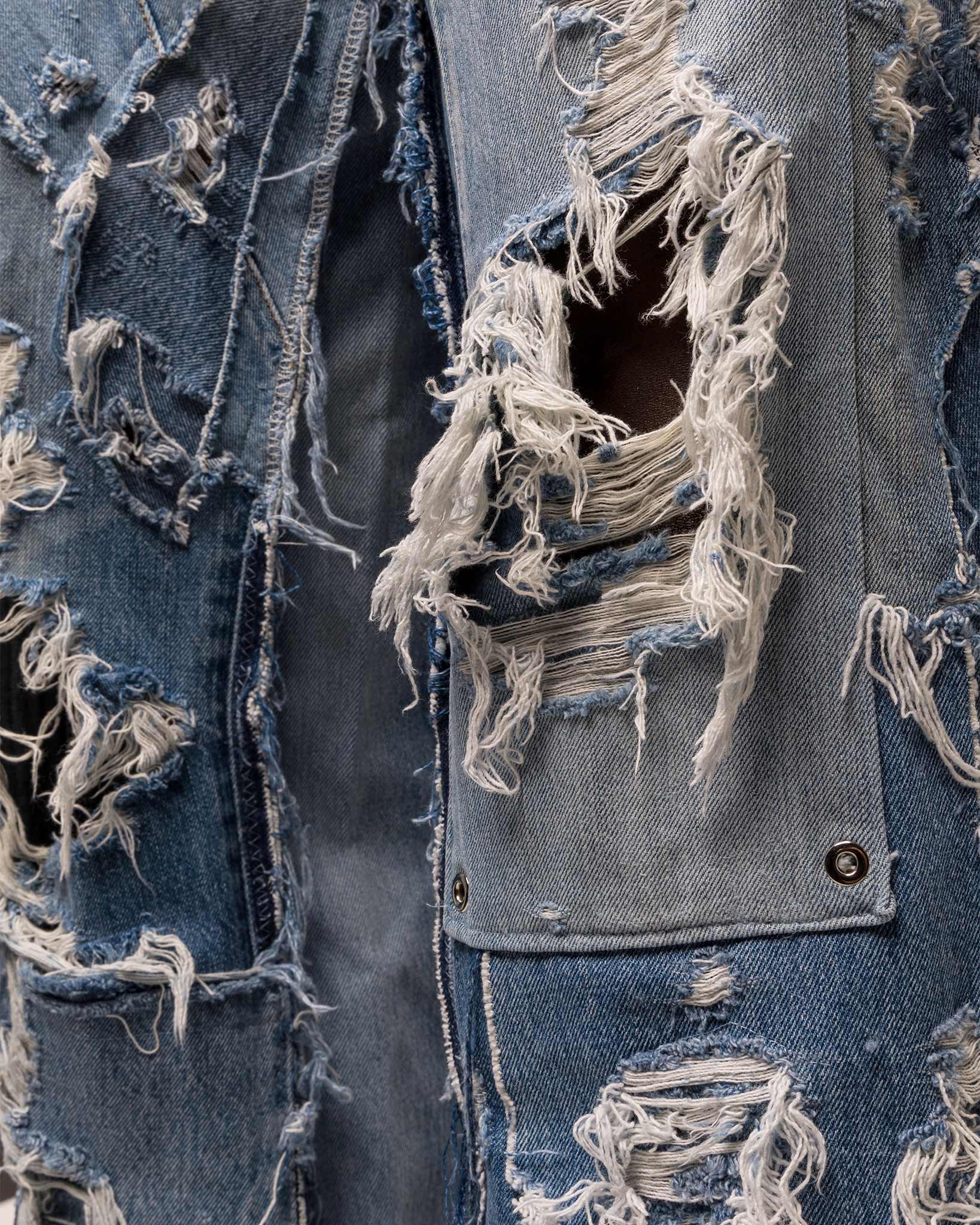 Jeans Ripped - NTMB - Nevertoomuchbasic