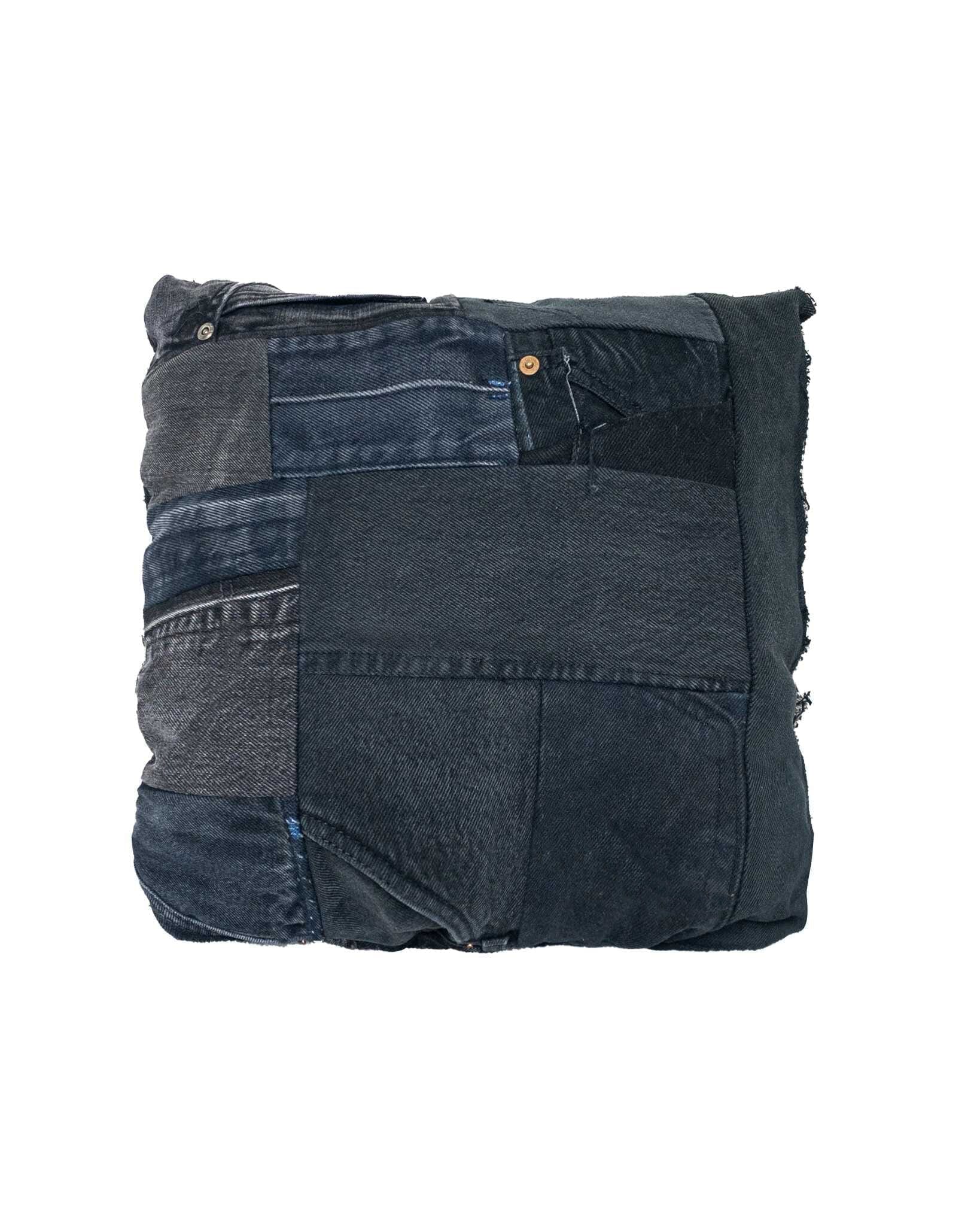 Denim Patchwork Pillowcase Upcycling